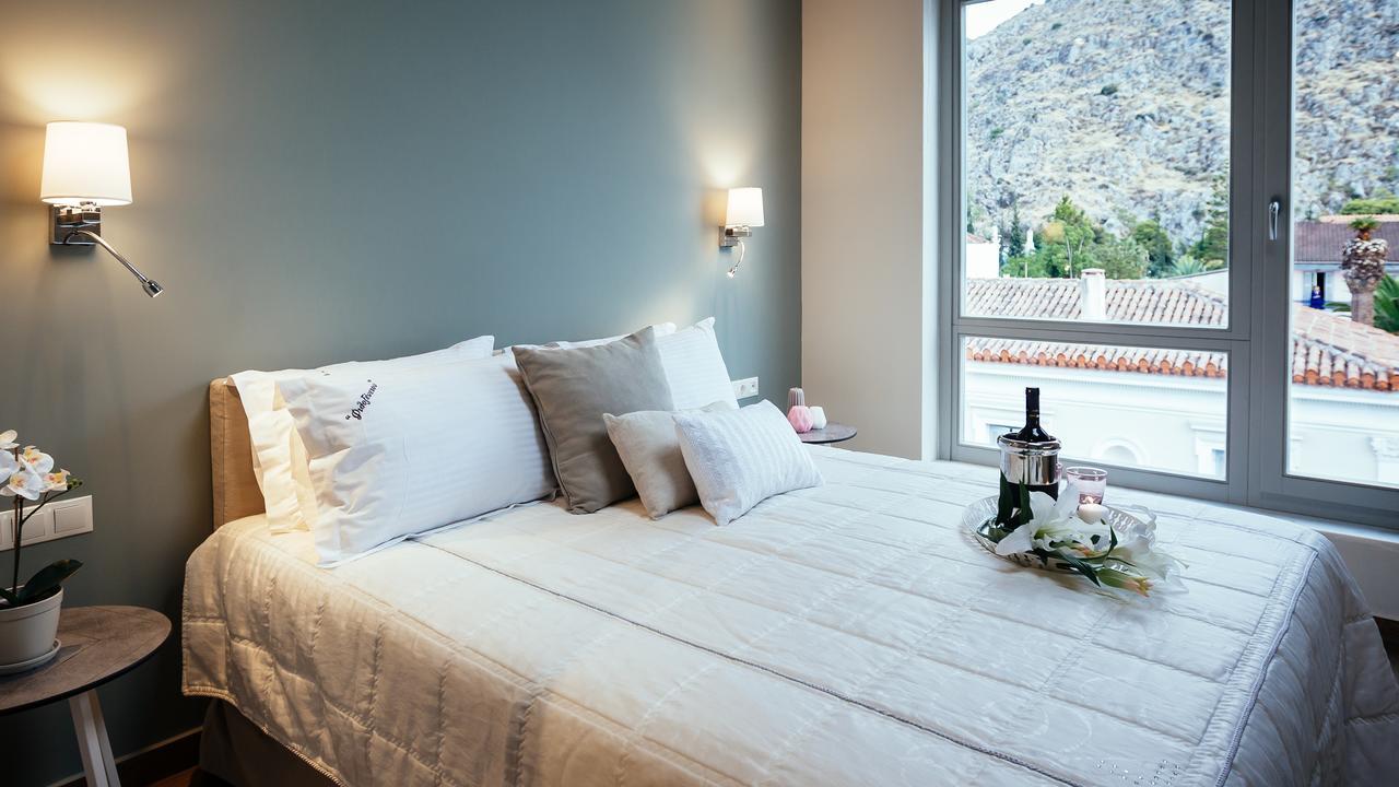 Filoxenion Luxury Rooms & Lofts Nafplion Exteriör bild